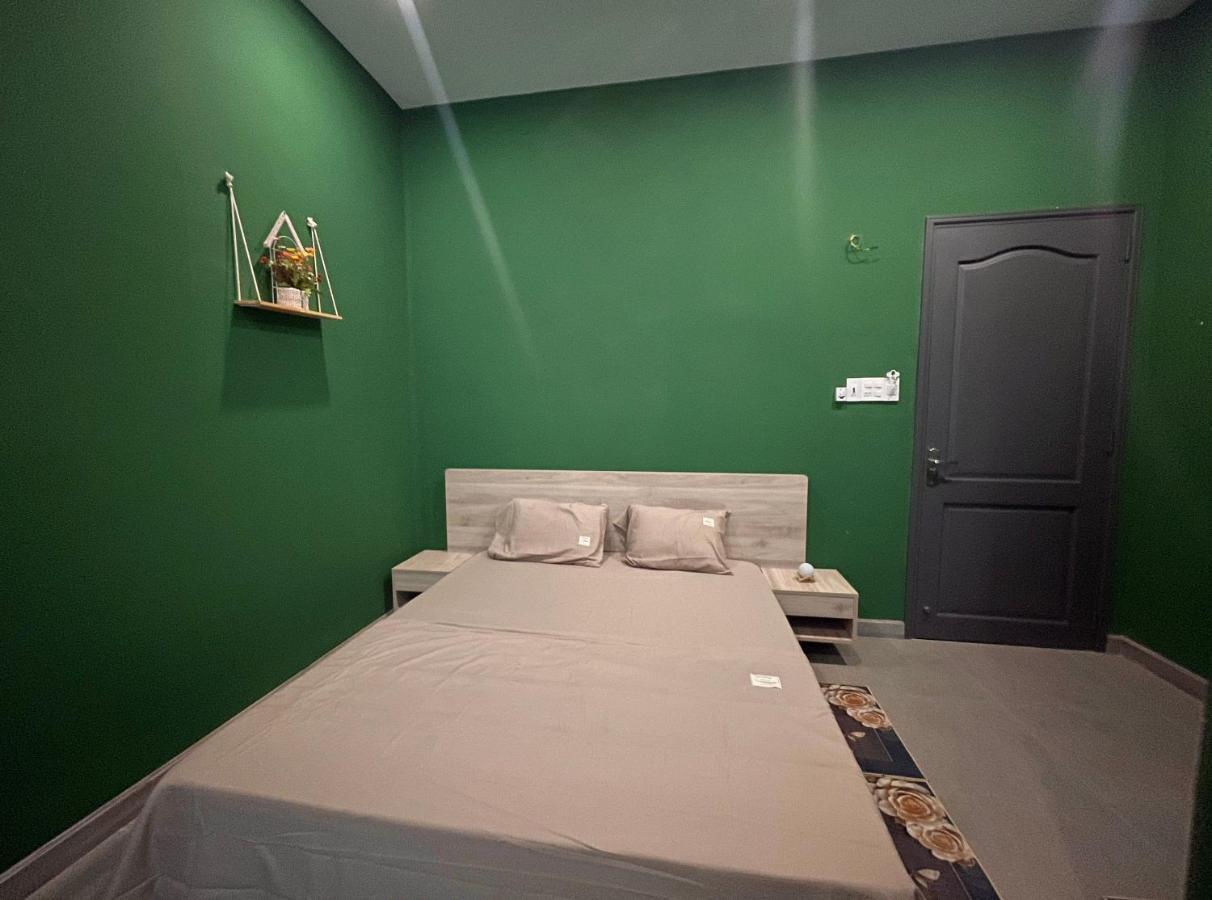 Hotel Mid Night Cần Thơ Exterior foto