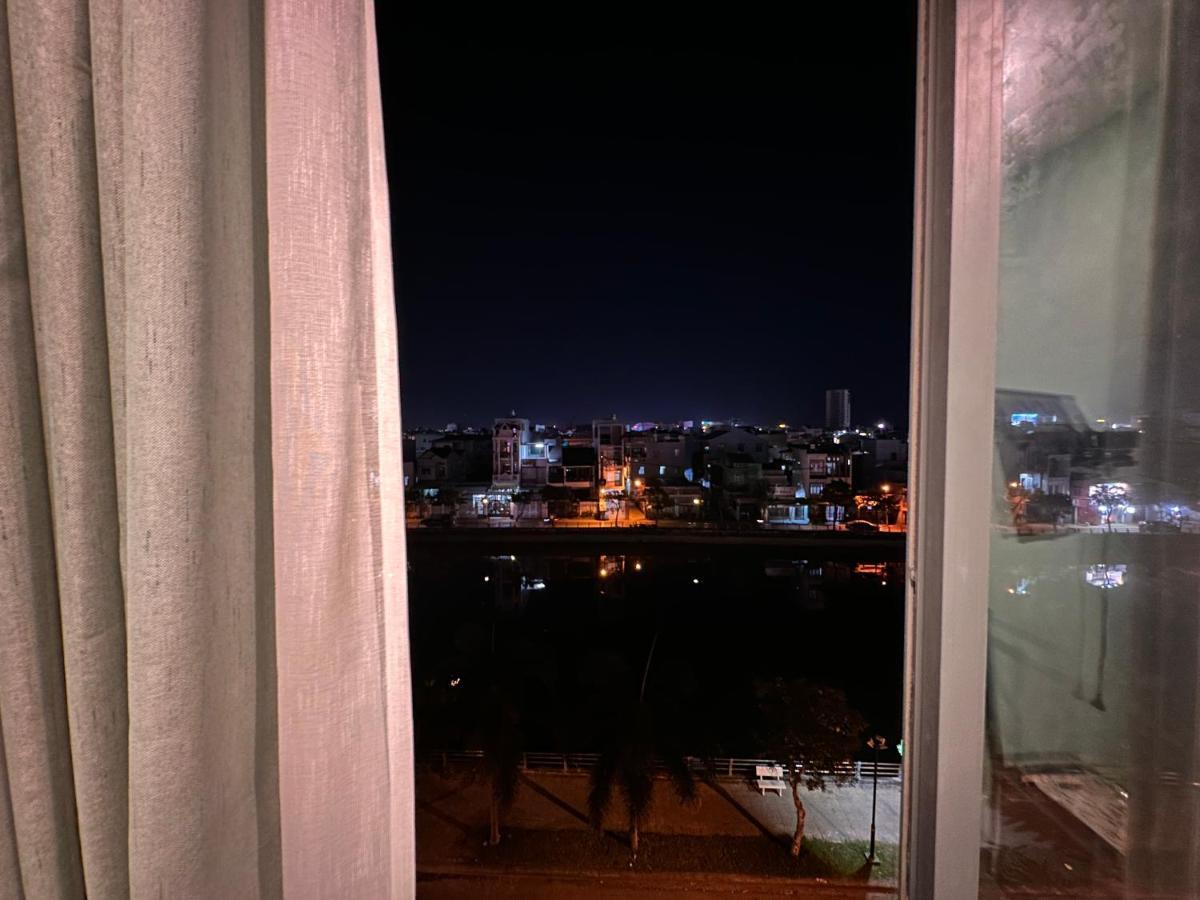 Hotel Mid Night Cần Thơ Exterior foto