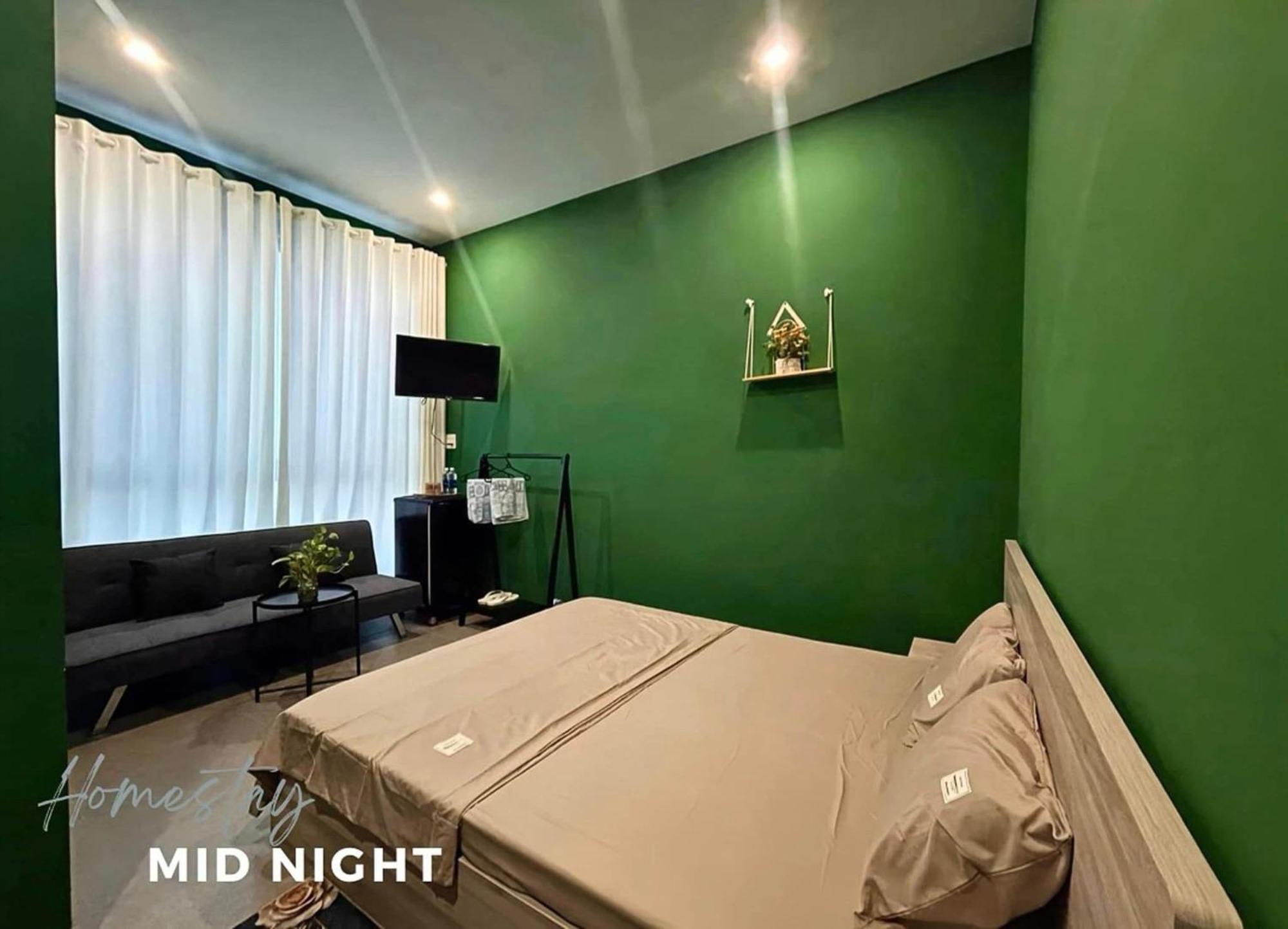 Hotel Mid Night Cần Thơ Exterior foto